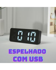Relógio Despertador Digital De Mesa 16.5X8 Decorativo Alarme Temperatura Pilha AAA Usb